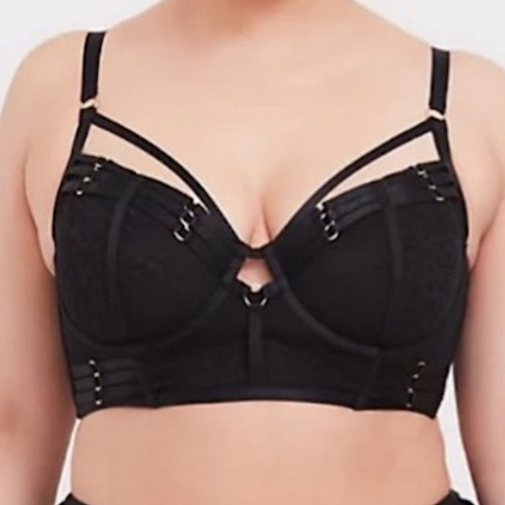 TORRID - Strappy Bondage Bra
